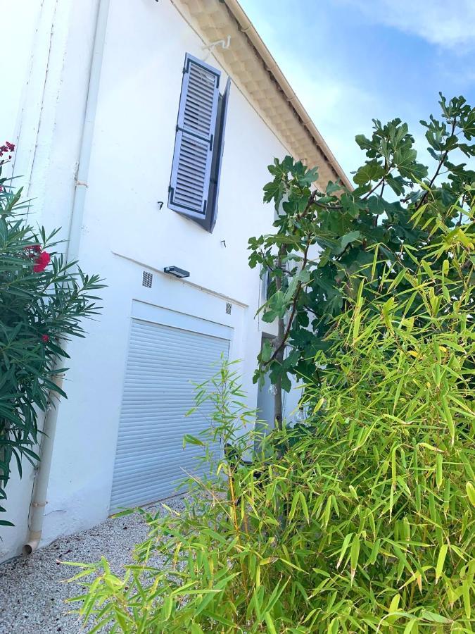 Haut De Villa Entre Mer Et Campagne Hyères Exterior foto